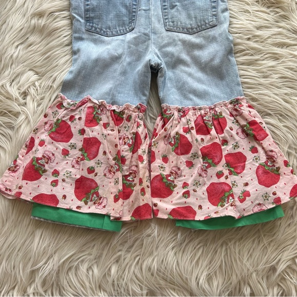 Y2K Old Navy Strawberry Shortcake Overalls Flare Leg Denim Handmade Size 2T - Picture 10 of 11